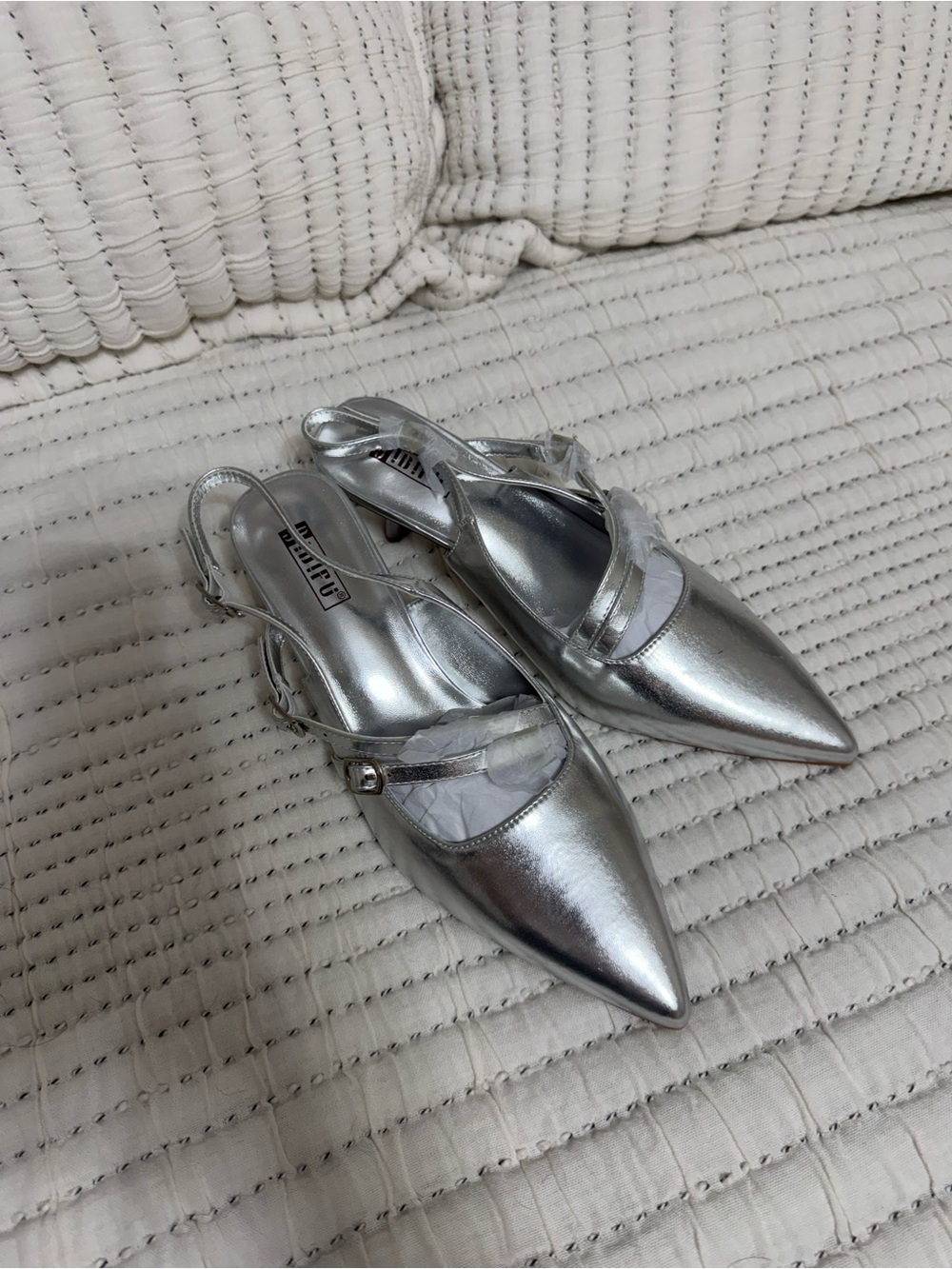 NWOT IDIFU Silver Metallic Pointed Toe Slingbacks-size 8 (pair 2)
